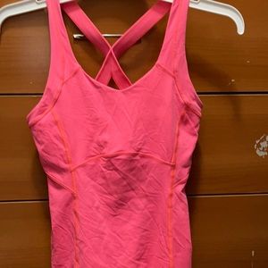 Lululemon tank